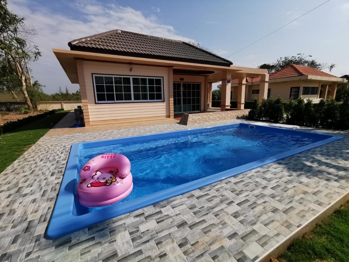 Sand-D House Pool Villa A3 At Rock Garden Beach Resort Rayong Mae Phim Exterior foto