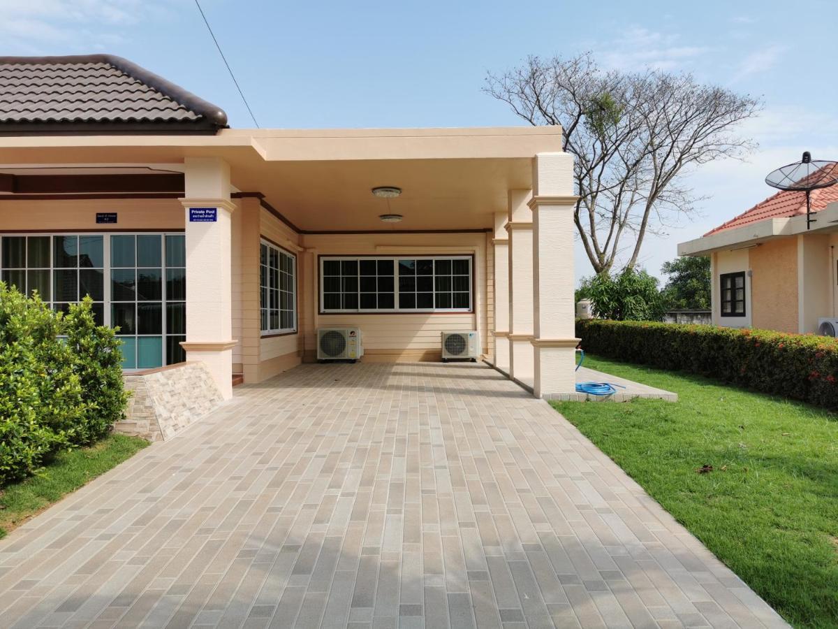 Sand-D House Pool Villa A3 At Rock Garden Beach Resort Rayong Mae Phim Exterior foto